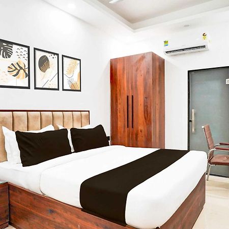Super Hotel O Global 新德里 外观 照片