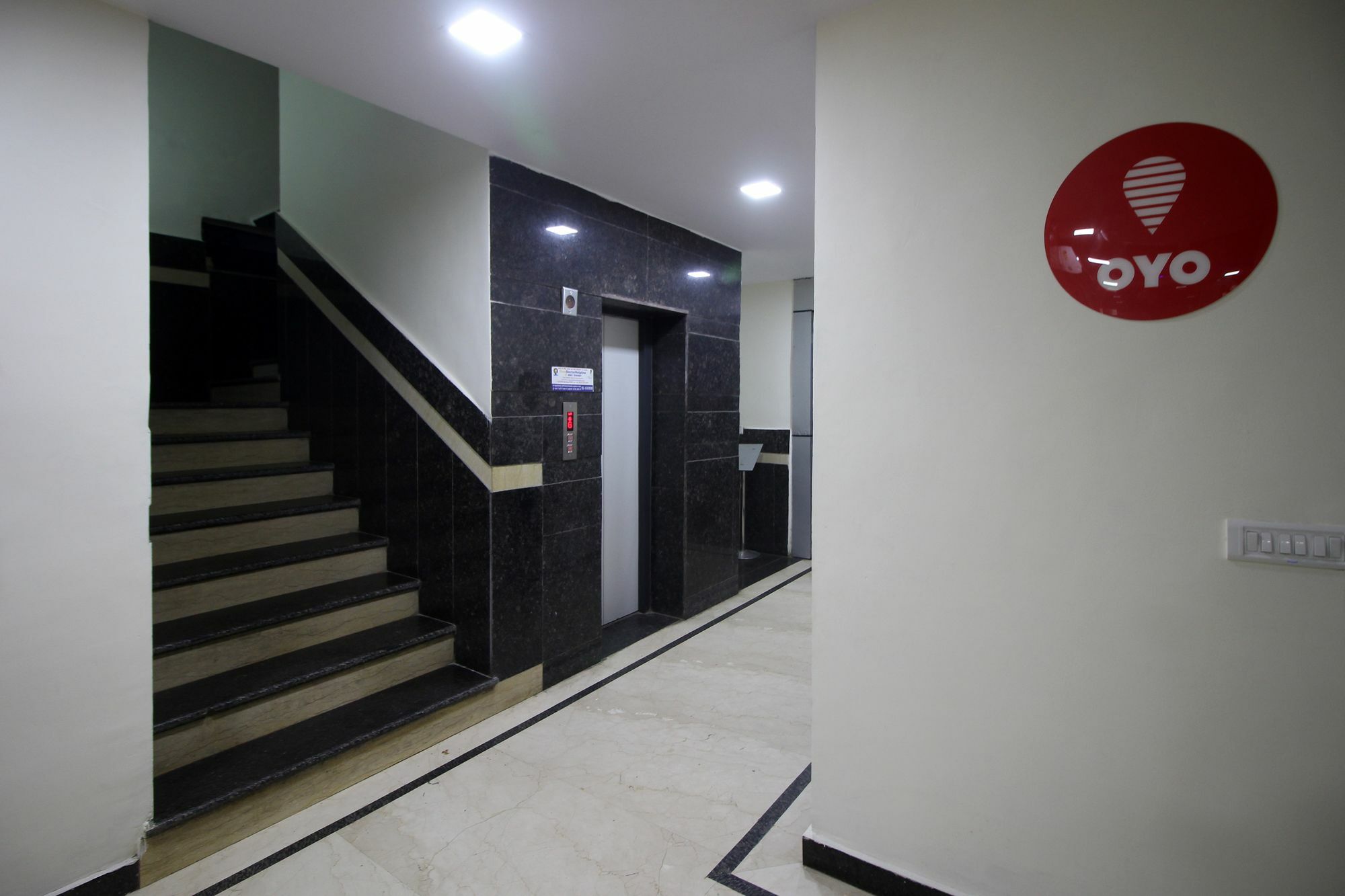 Super Hotel O Global 新德里 外观 照片