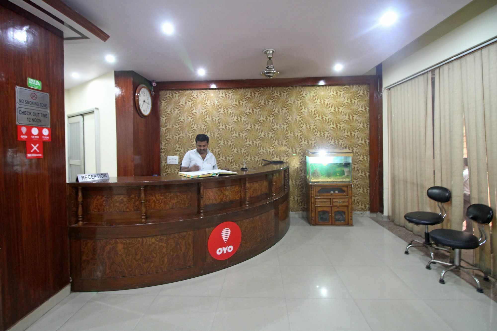 Super Hotel O Global 新德里 外观 照片